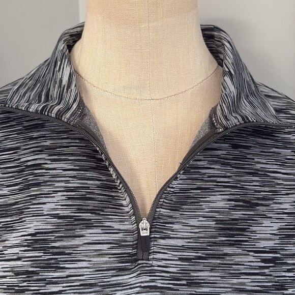 J Crew 1/4 Zip Training Running Long Sleeve Top Size S - Picture 3 of 11